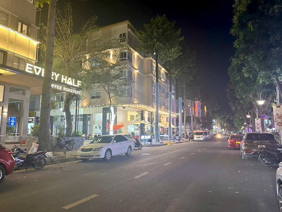 Bán Nhà Căn Góc Nội Khu Hưng Gia 2 Đường Phạm Văn Nghị Phú Mỹ Hưng Q7